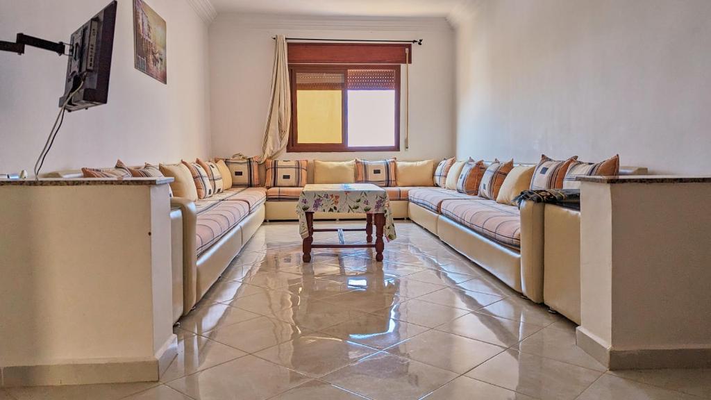 Oued Laou Apartment 전경