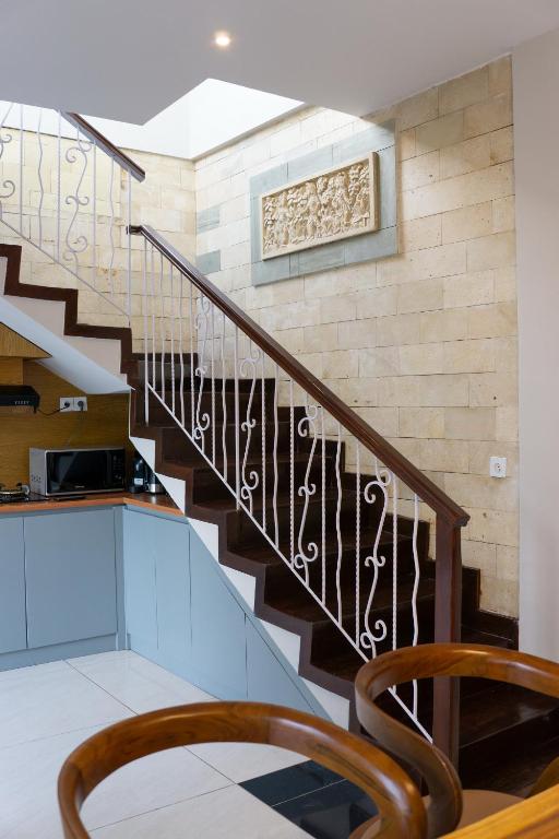 Hills House Villa by SunnyRent – Jimbaran x Balangan x GWK