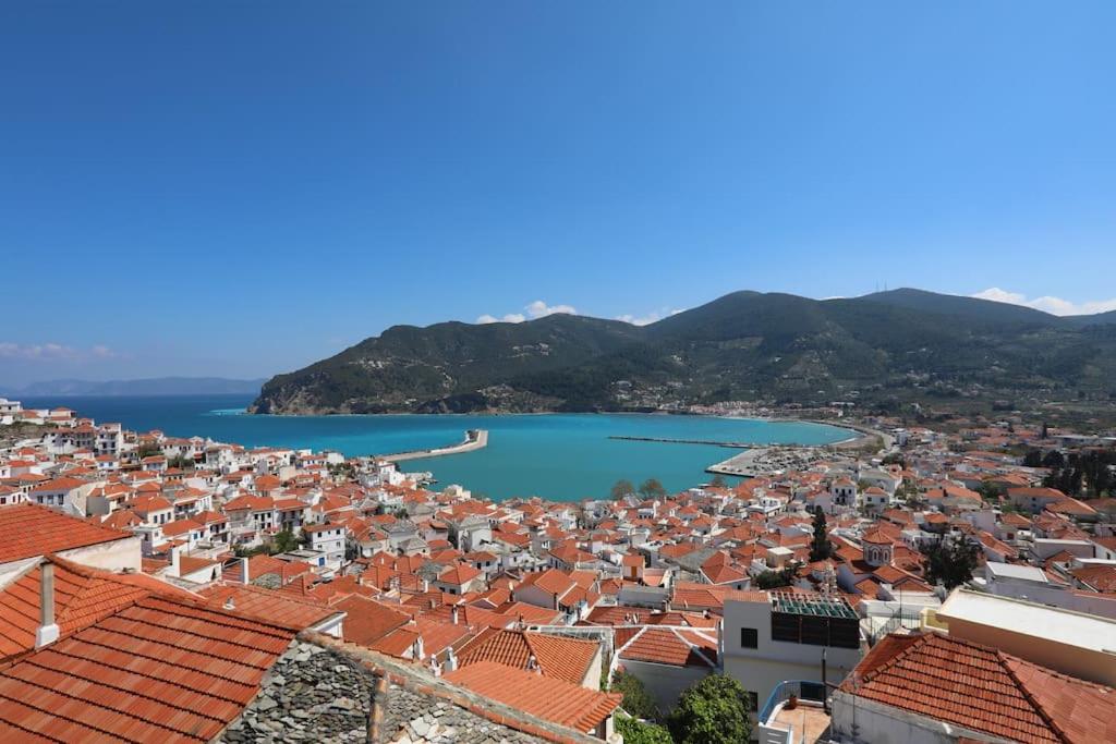 Blue Top Skopelos, Skopelos