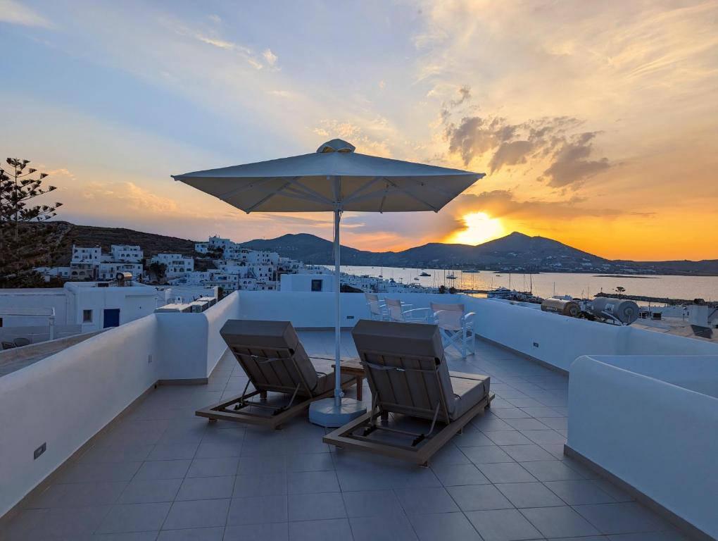 Ad Astra Residence, Nausa