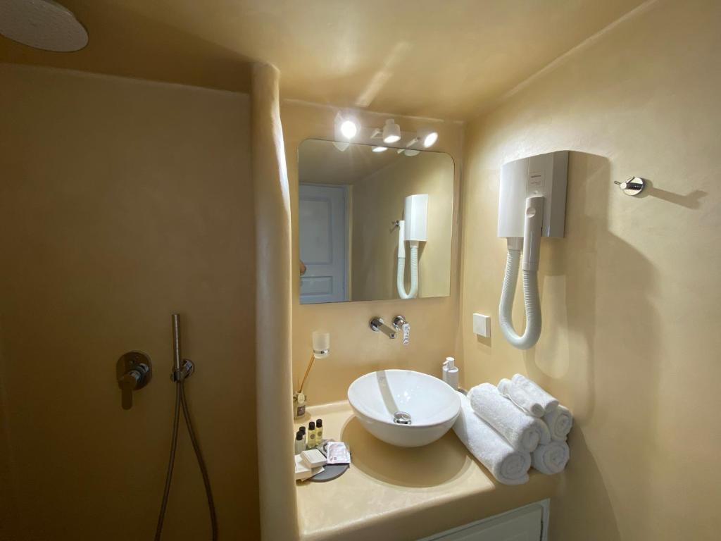 Heliades Apartments photo