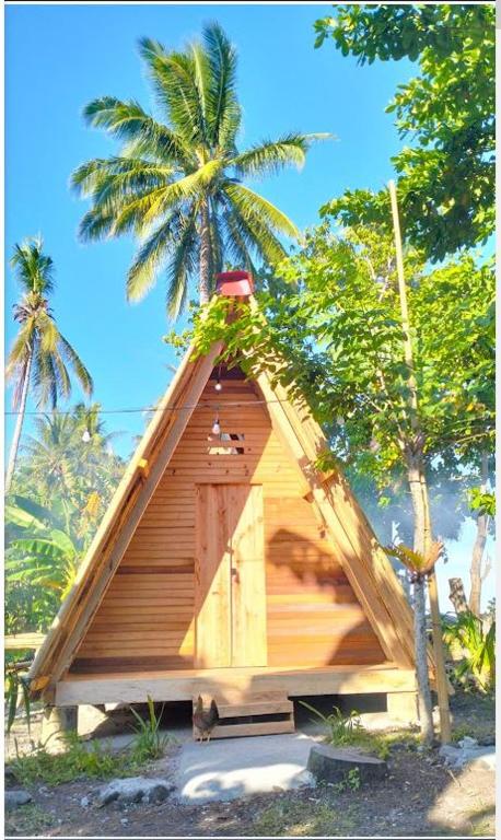 Sirus Base Camp Tagulandang, Kisihang