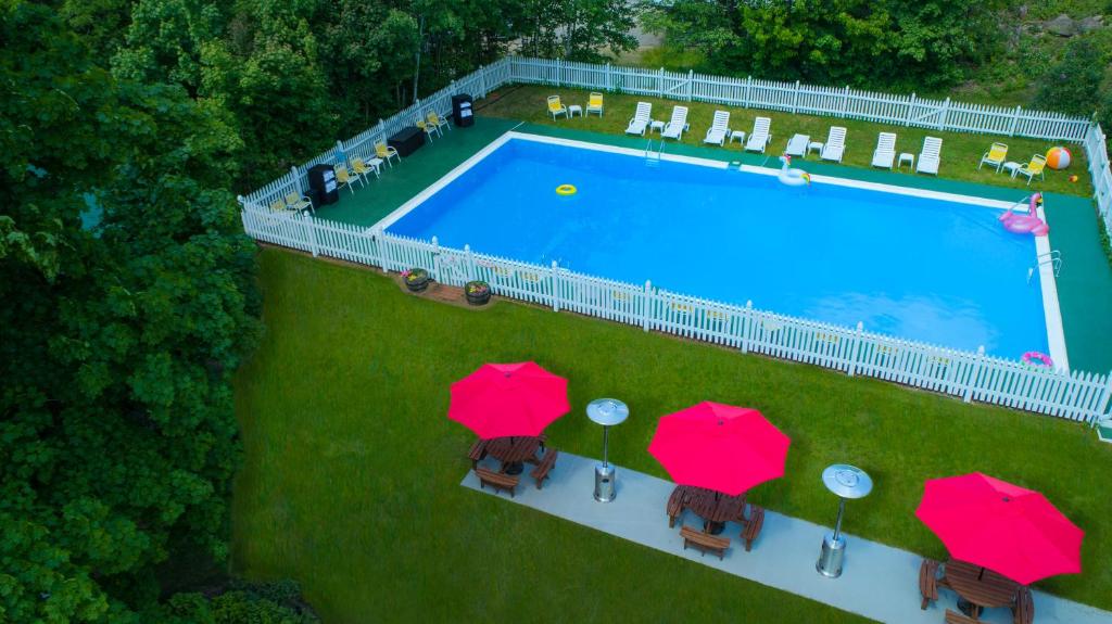 Christmas Farm Inn and Spa photo