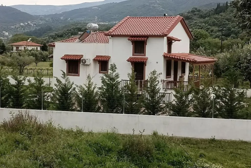 Αναστασία, hotel v destinaci Kastrákion
