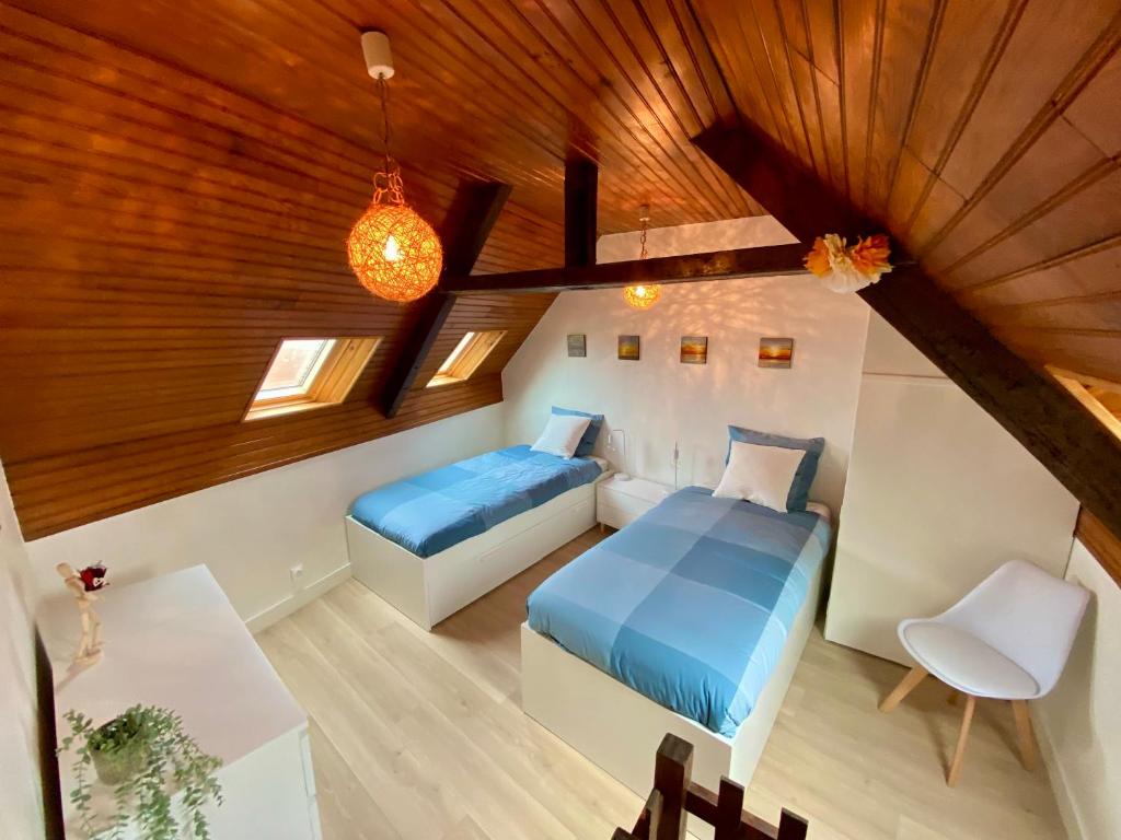 Charming fisher house on the Seaside, Grandcamp-Maisy