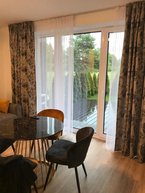 J4 apartment with terrace, Palanga