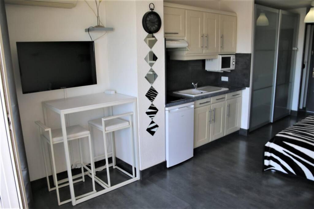 Studio 321, Héliopolis AB au village naturiste - 5
