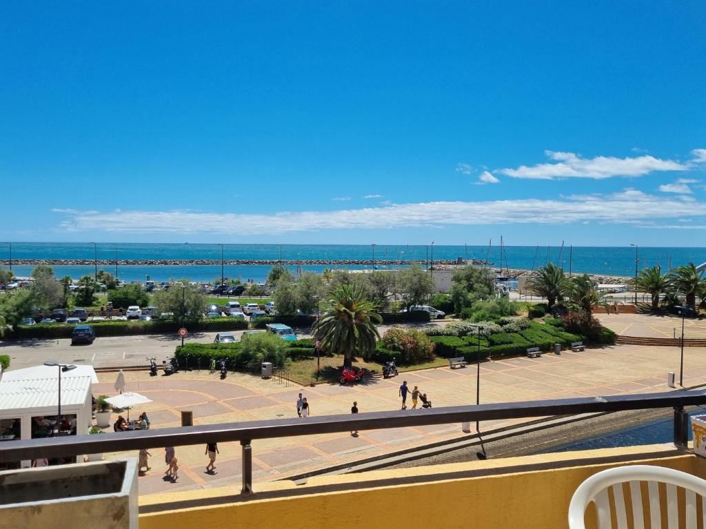 Sète vue mer linge fourni, Sète