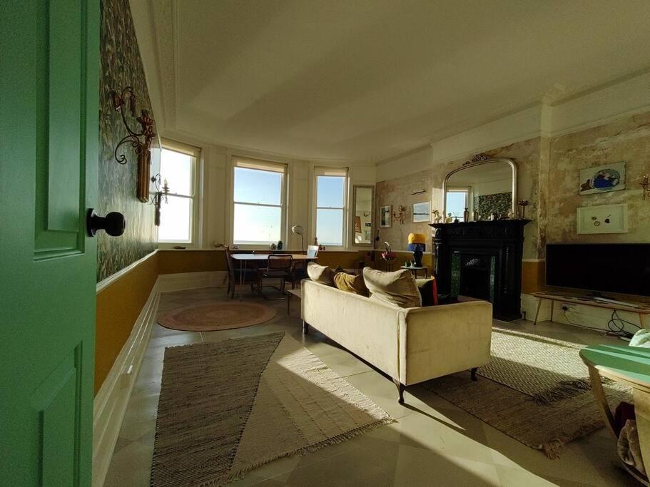 Harbour Lights Margate, Margate