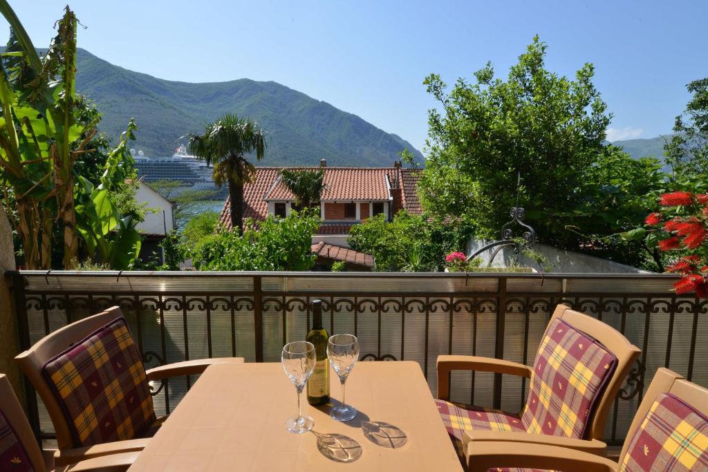 Apartments Popovic 2 - 4