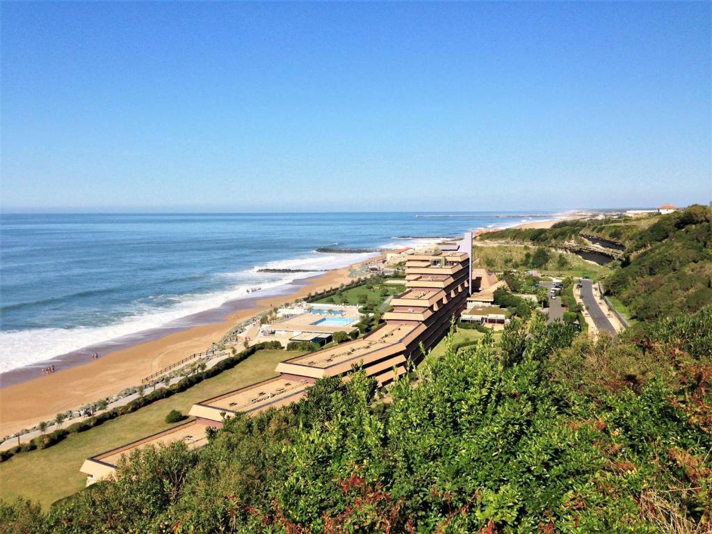 Bel Apt Moderne, 1 Chambre, Balcon, Ascenseur, Parking, Proche Commerces, 10 min Plages - 2