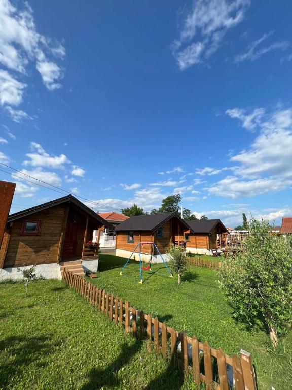 Burzan Bungalovi - 2