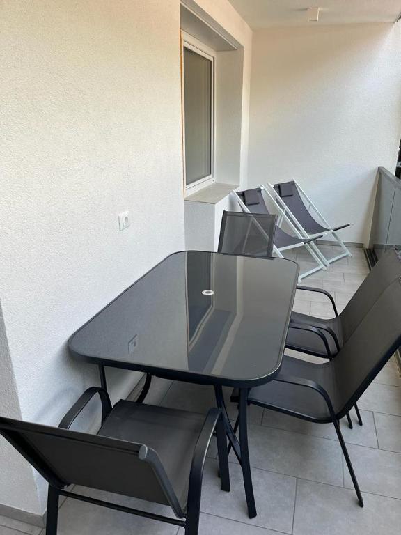Flow Apartments Karl Wolf Park - 3