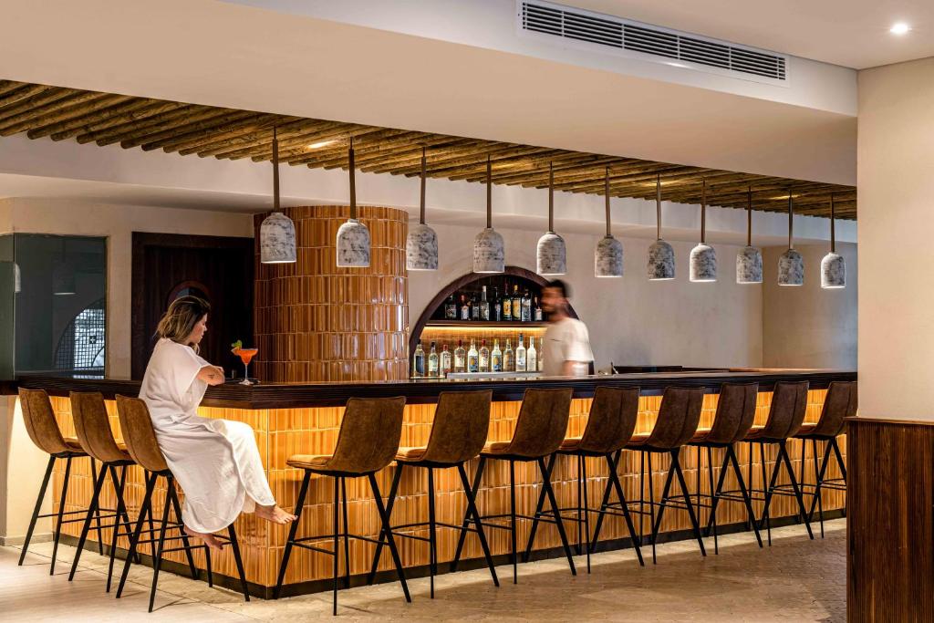 Bar/lounge
