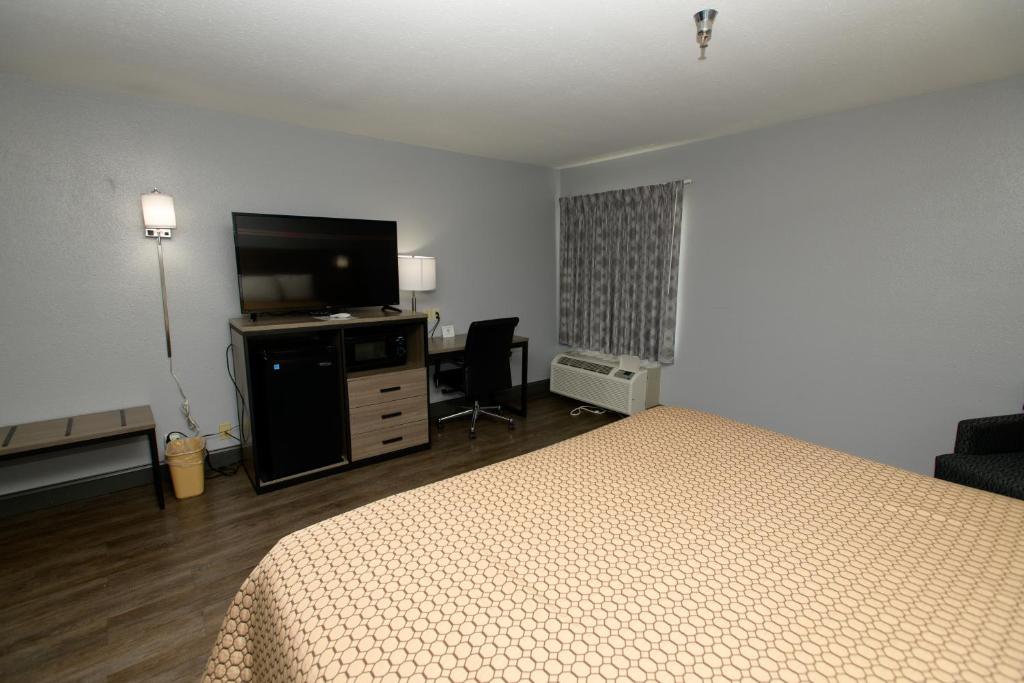 HomeTown Inn-Ringgold photo