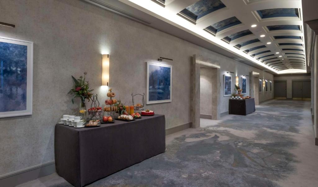 Tárgyalóterem/bálterem