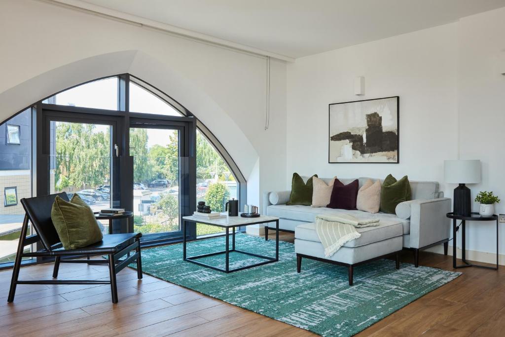 Kew Bridge by Viridian Apartments, Kew Bridge