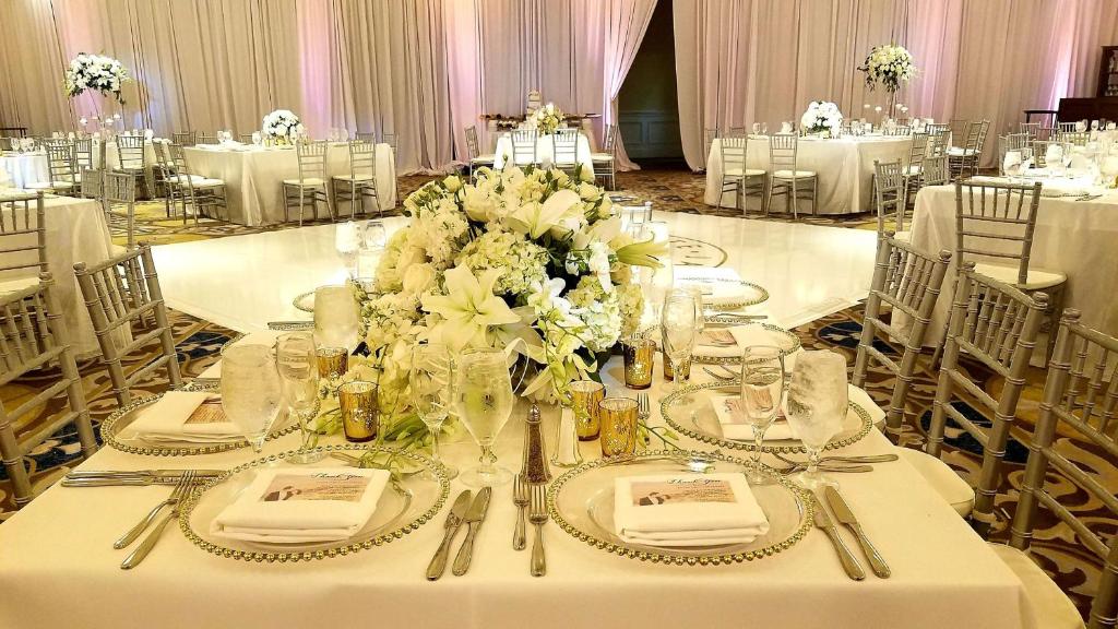 Banquet hall