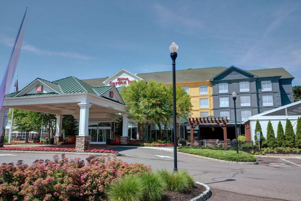 Hilton Garden Inn Hamilton photo