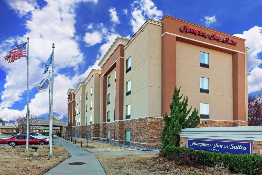 Hampton Inn & Suites Tulsa North/Owasso photo