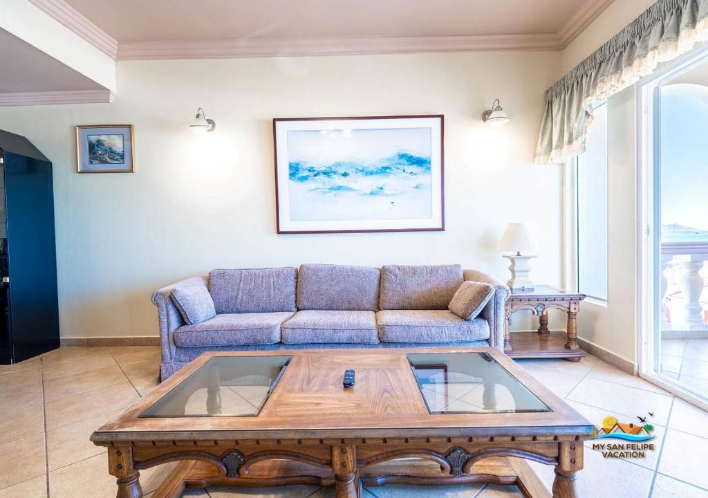 Incredible Beach side complex home Jerry`s Beach Club condo 4 - 5
