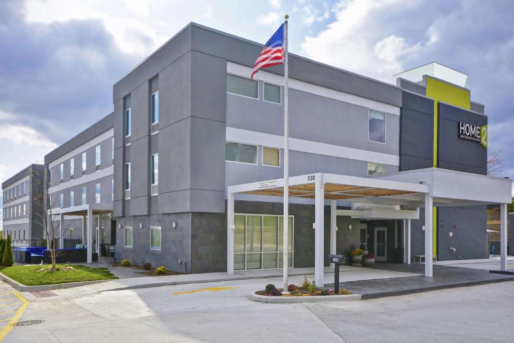 Home2 Suites by Hilton Grand Rapids North photo