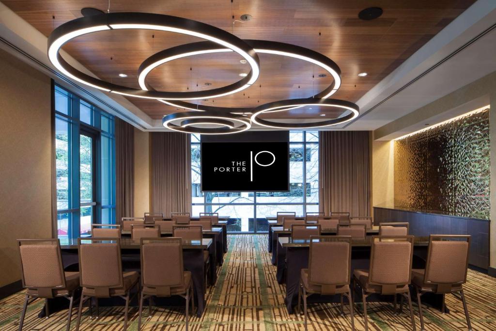 Tárgyalóterem/bálterem