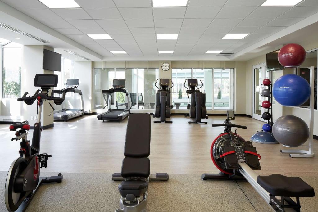 Montreal DoubleTree by Hilton Montreal Airport Additional