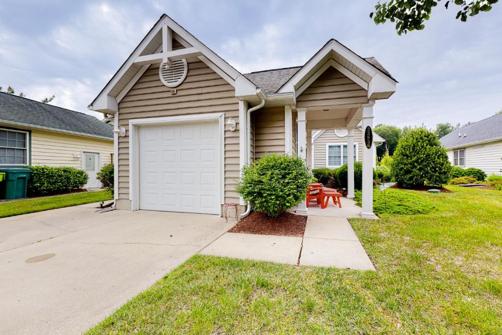 Waterside --- 33856 Waterside Dr, Frankford