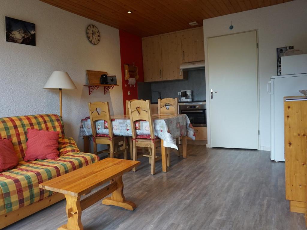 Appartement à Méaudre - 4 pers, proche centre, balcon, parking - 1