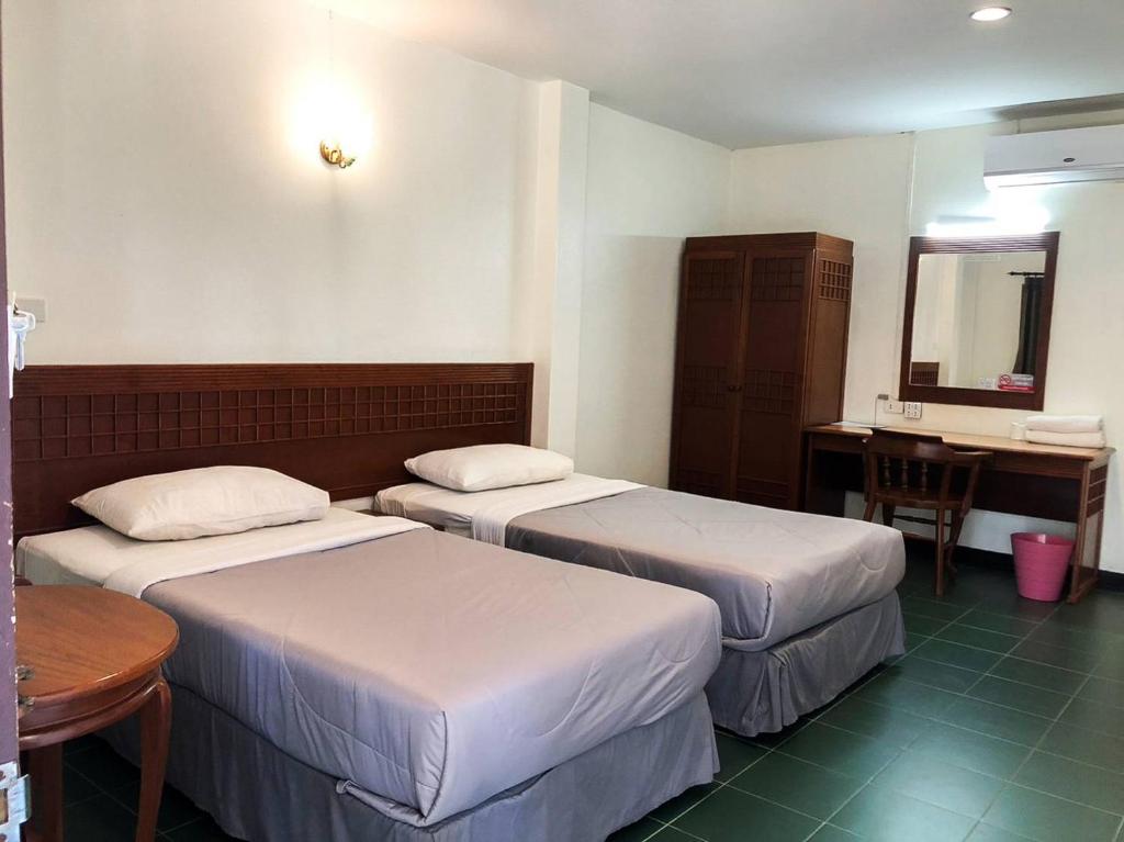 Suansin Garden Hotel โรงแรมสวนสินการ์เด้น photo