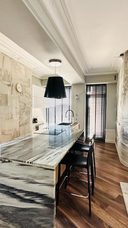 Logvinenko apartment, Biškek