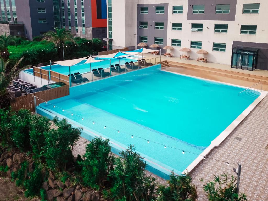 Spring and Autumn Hotel&Resort photo