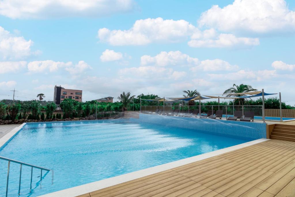 Spring and Autumn Hotel&Resort photo