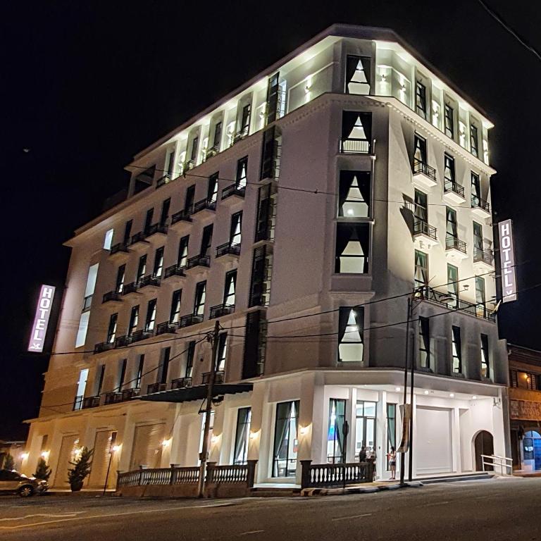 VISTA HOTEL photo