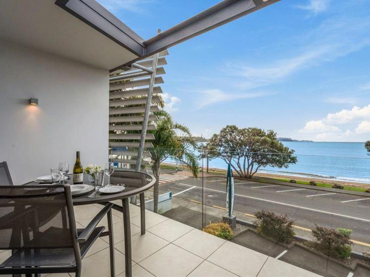 329 The Beachcomber's Lookout - Paihia Holiday Apartment photo