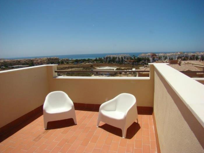 REf 49 ADOSADO EN JARALES GOLF - 1