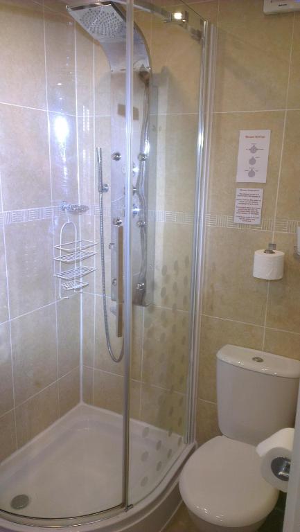 The Bath House Boutique B&B - IN-ROOM Breakfast - FREE parking photo
