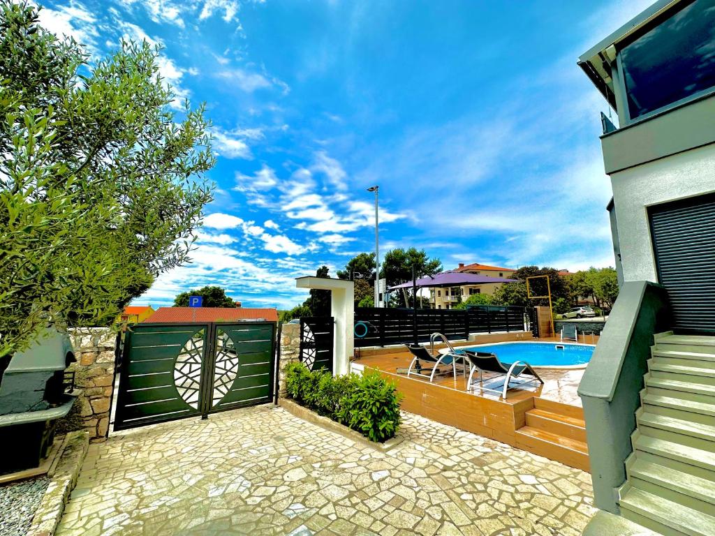 NOEL - three bedroom apartment with pool 전경