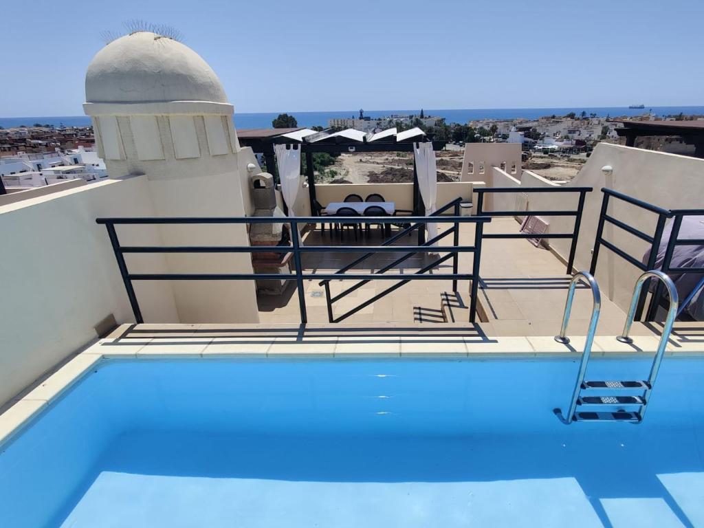 Ático Duplex con piscina - 2