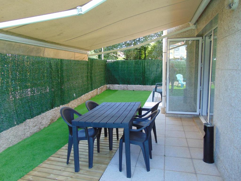 apartamento con jardin - 2