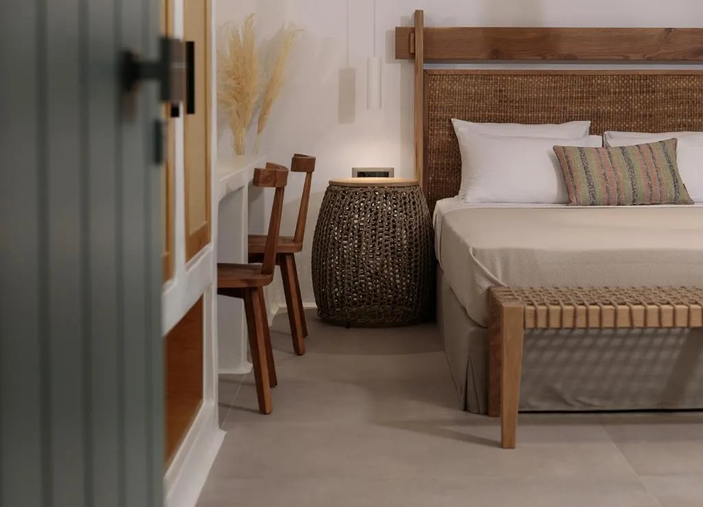 "Makava Suites" Your Luxe Urban Sanctuary, hotel in Naxos Chora