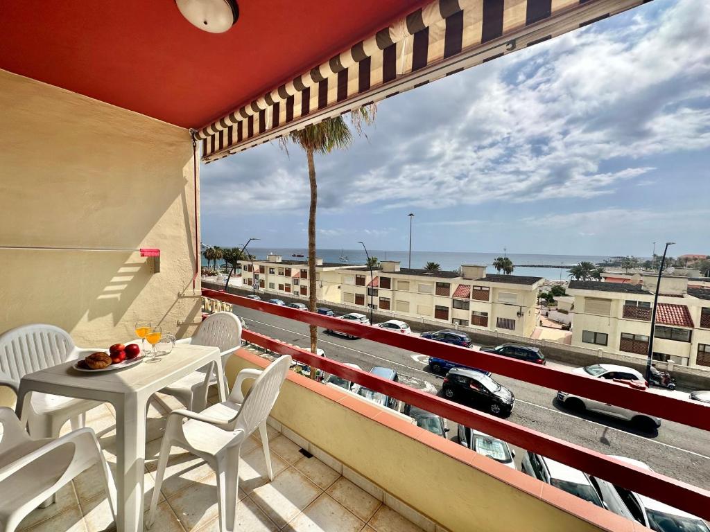 SunBeach Apartment - 3