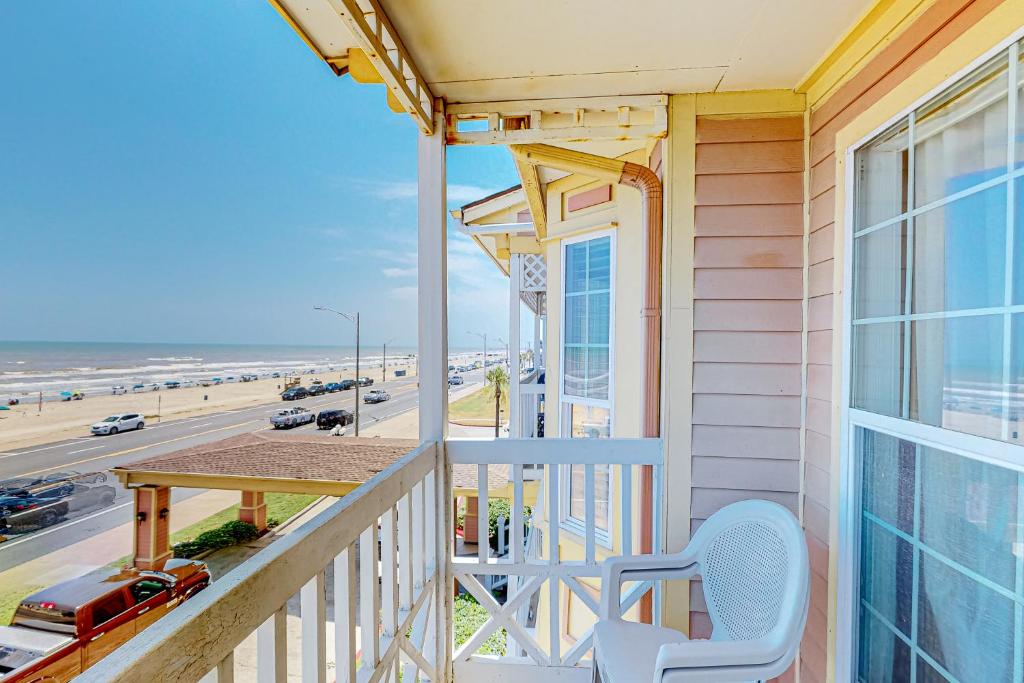Beachfront Haven, Galveston