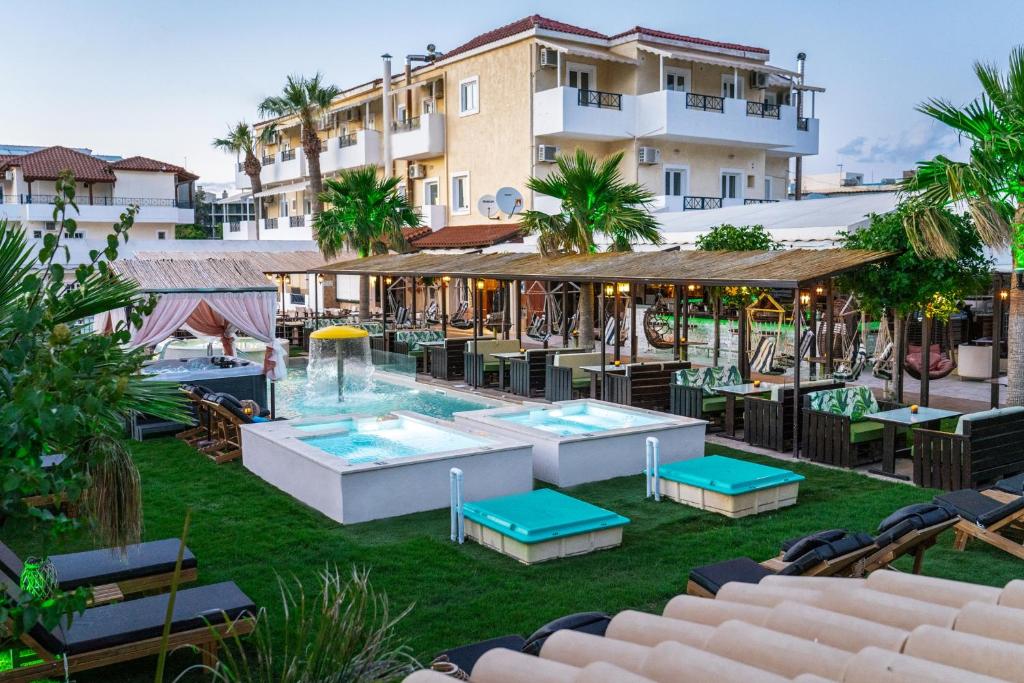 Despina Aparthotel by Philoxenia Hotel & SPA — Restaurant & bars in Malia
