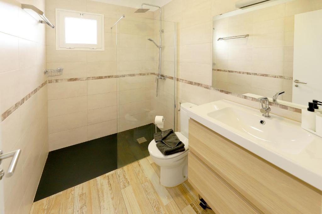 Bella, modern 4 bed Playa Blanca - 5