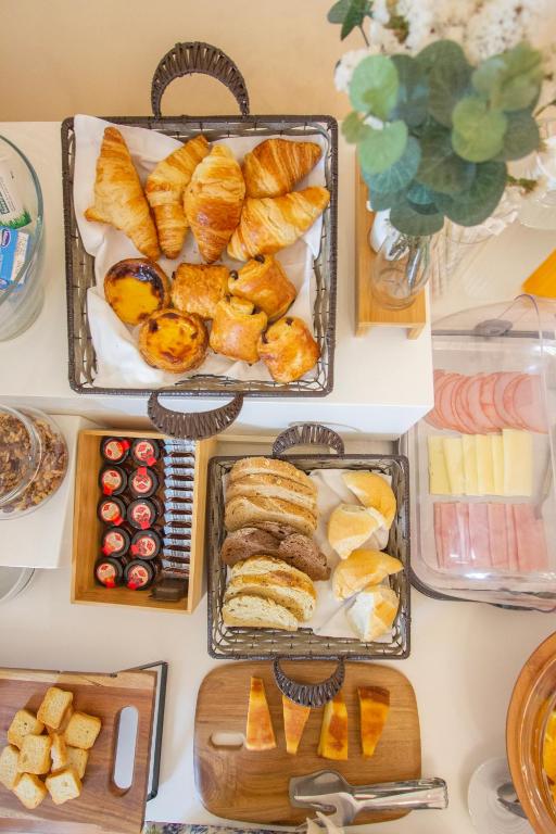 Food and beverages, Dom Jose Alojamentos by Guestify in Guimaraes