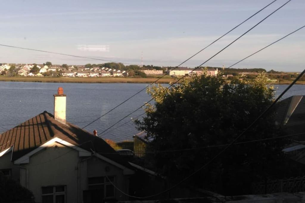 Avoca's Summer Nook, Galway