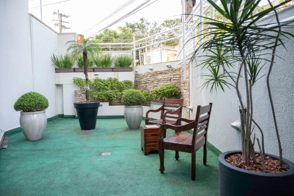 Garden, Castelmar Hotel in Florianopolis