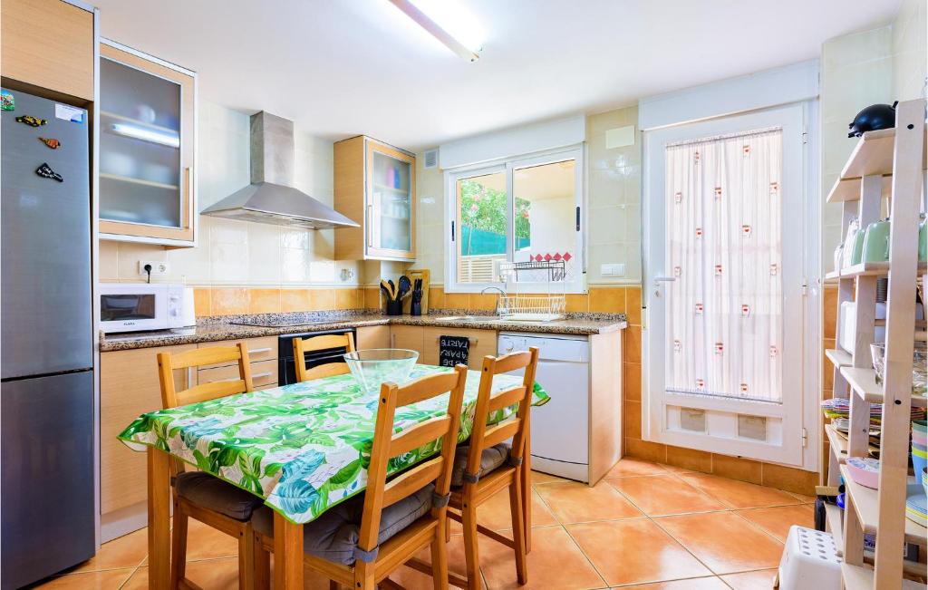 Cozy Home In Oropesa Del Mar - 5